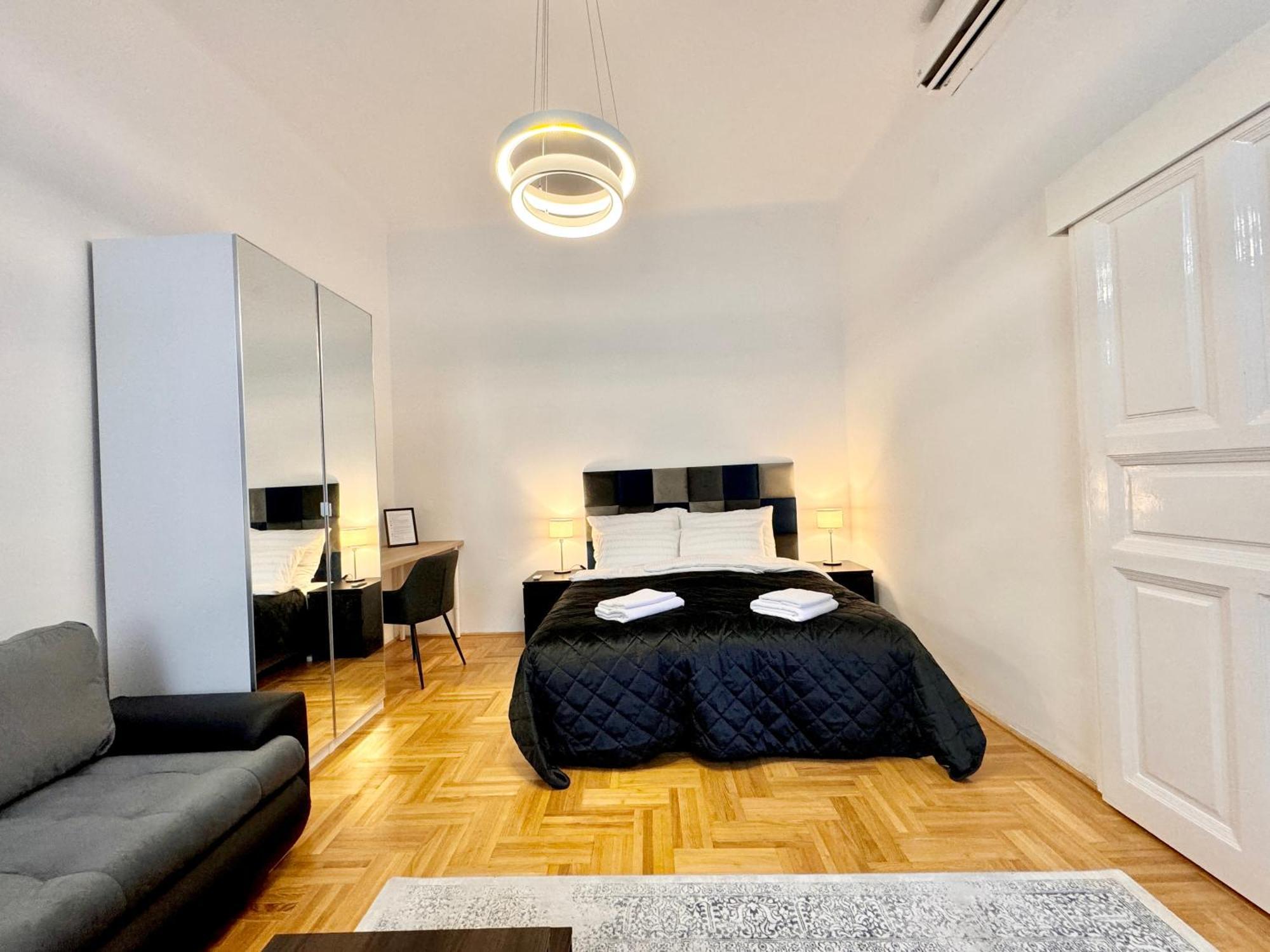 Bella Center Apartament *